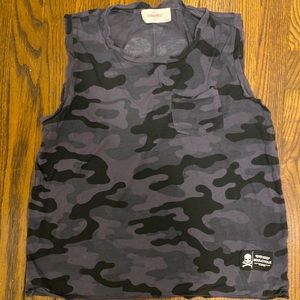 Soulcycle Distressed Grey Camo Skull Muscle Tank